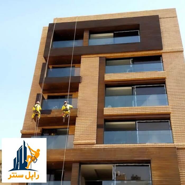 ترمیم و احیای نمای چوبی ساختمان